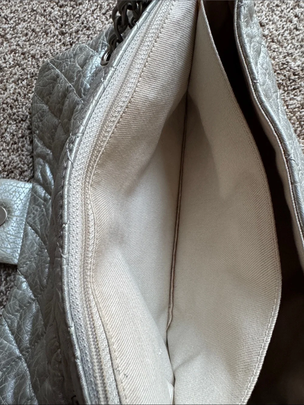 CHANEL Quilted Shoulder Bag in Metallic Gray